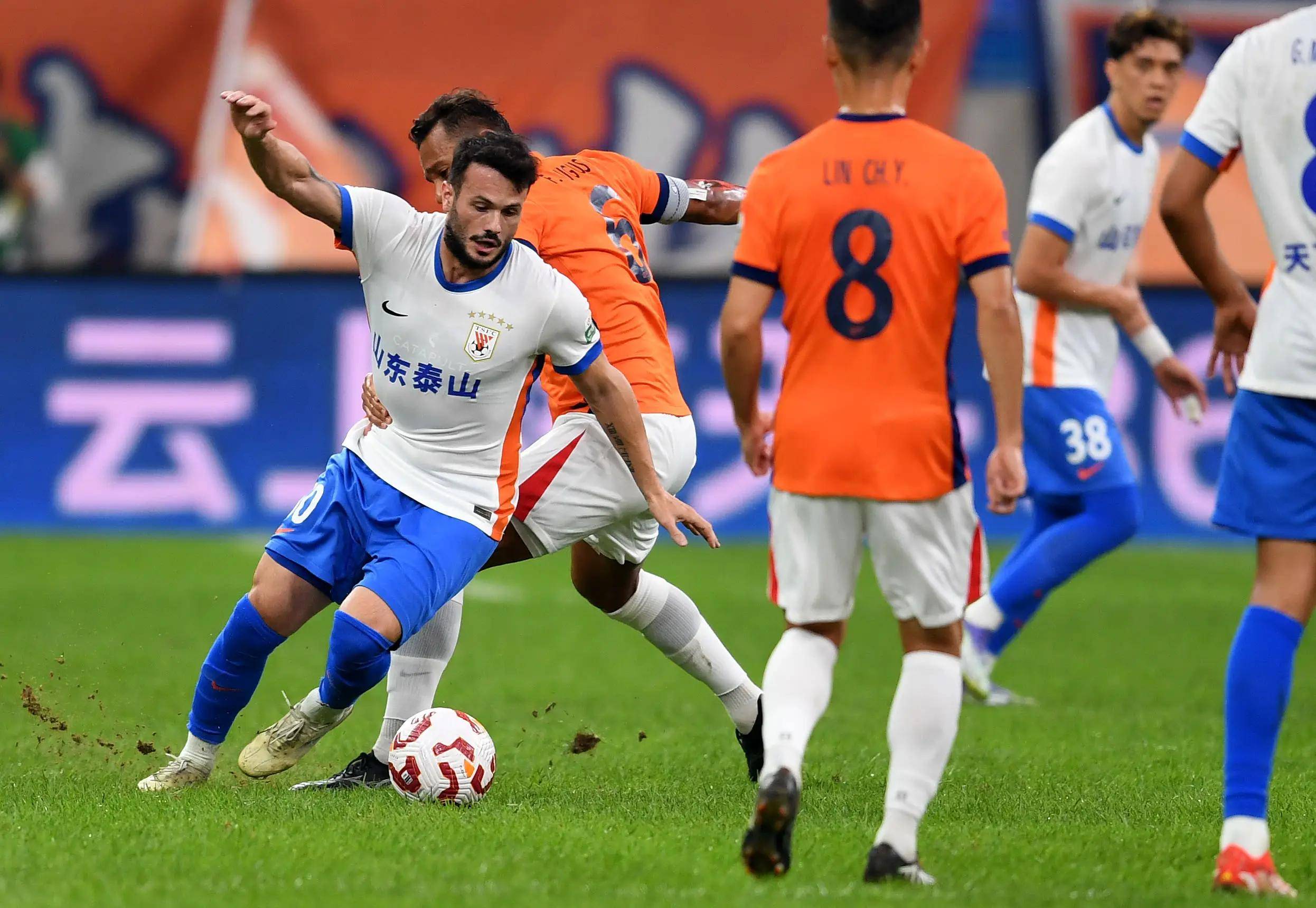 北京国安今晚的比赛在线直播