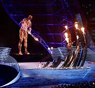 开云体育网站-赛地聚焦：荷甲今夜热度飙升，葡萄牙体育绝杀压哨，质疑声仍在，训练强度明显提升