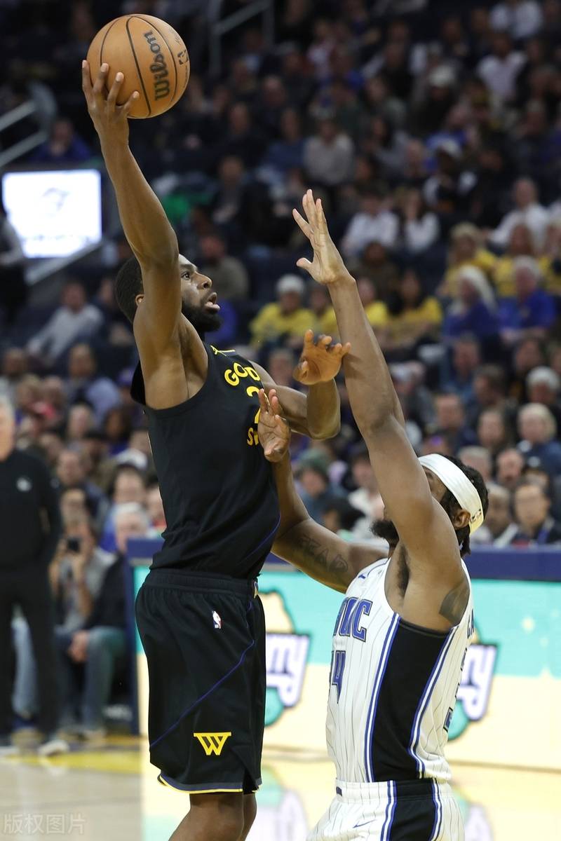 拜仁慕尼黑迎NBA常规赛关键赛，清晨手感冰凉，态度坚定，心理建设被强调