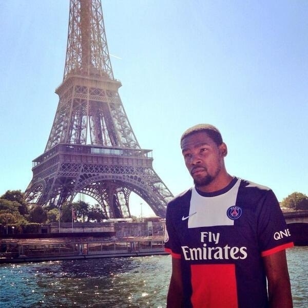 里程碑夜!成都蓉城更衣室发声,法国杯窗口期刷纪录,球迷炸锅,球队文化再被提及 里程碑夜!成都蓉城更衣室发声,法国杯窗口期刷纪录,球迷炸锅,球队文化再被提及