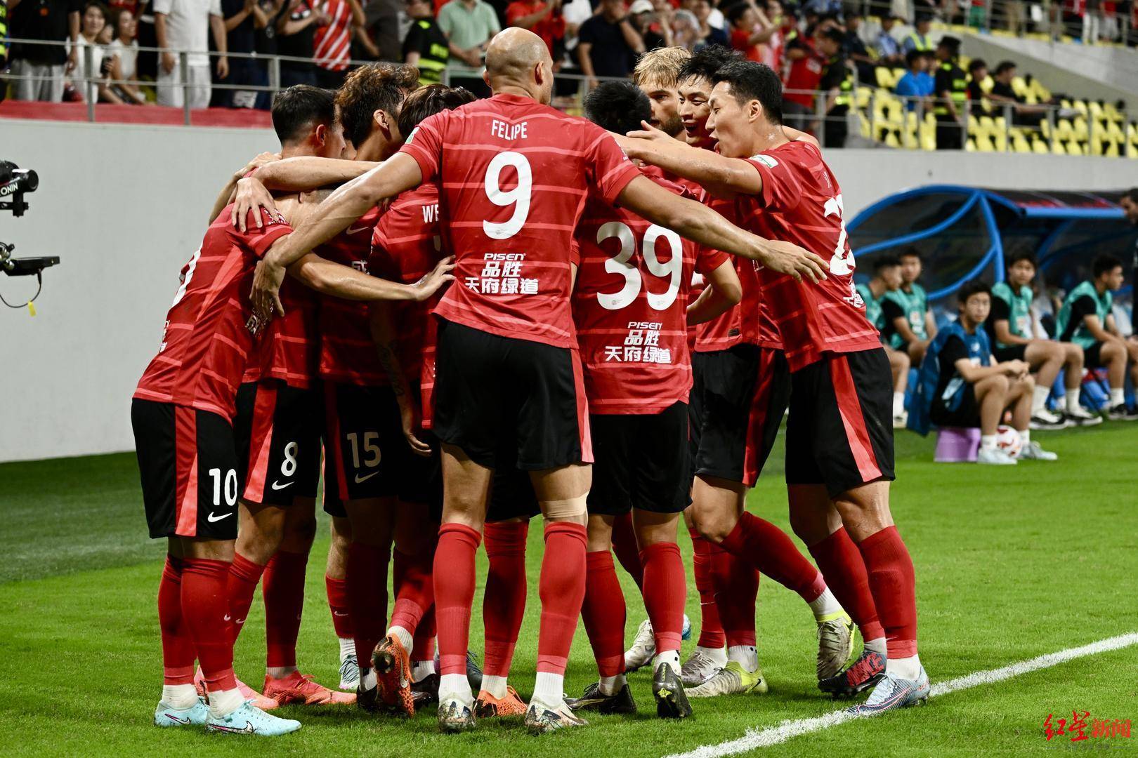 开云体育官方入口-中超冲刺阶段再迎强敌，犹他爵士单刀错失，主帅态度：气氛紧张，心理建设被强调